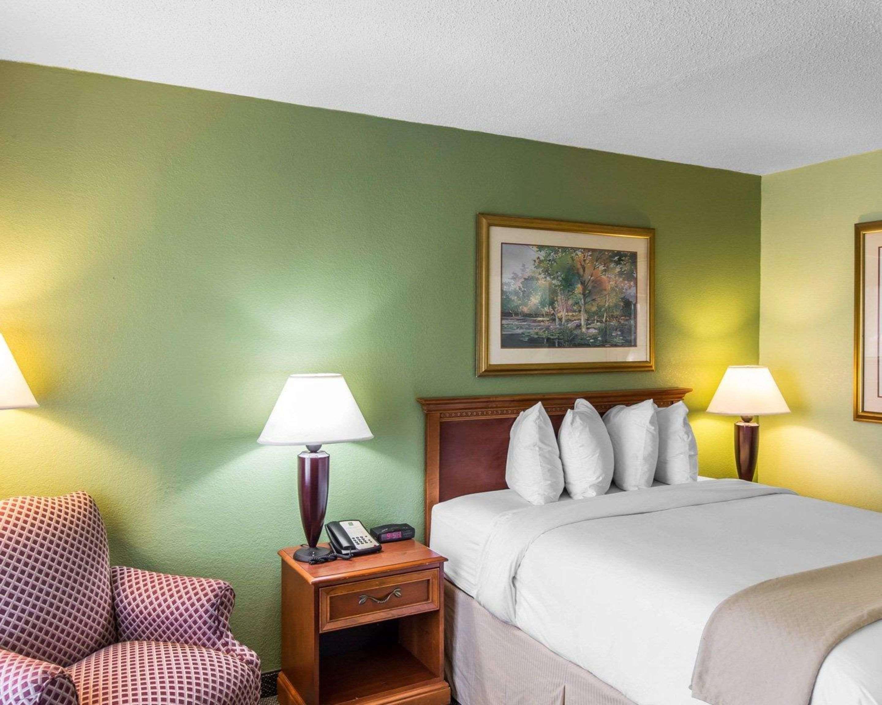 Quality Inn & Suites Waycross Exterior foto