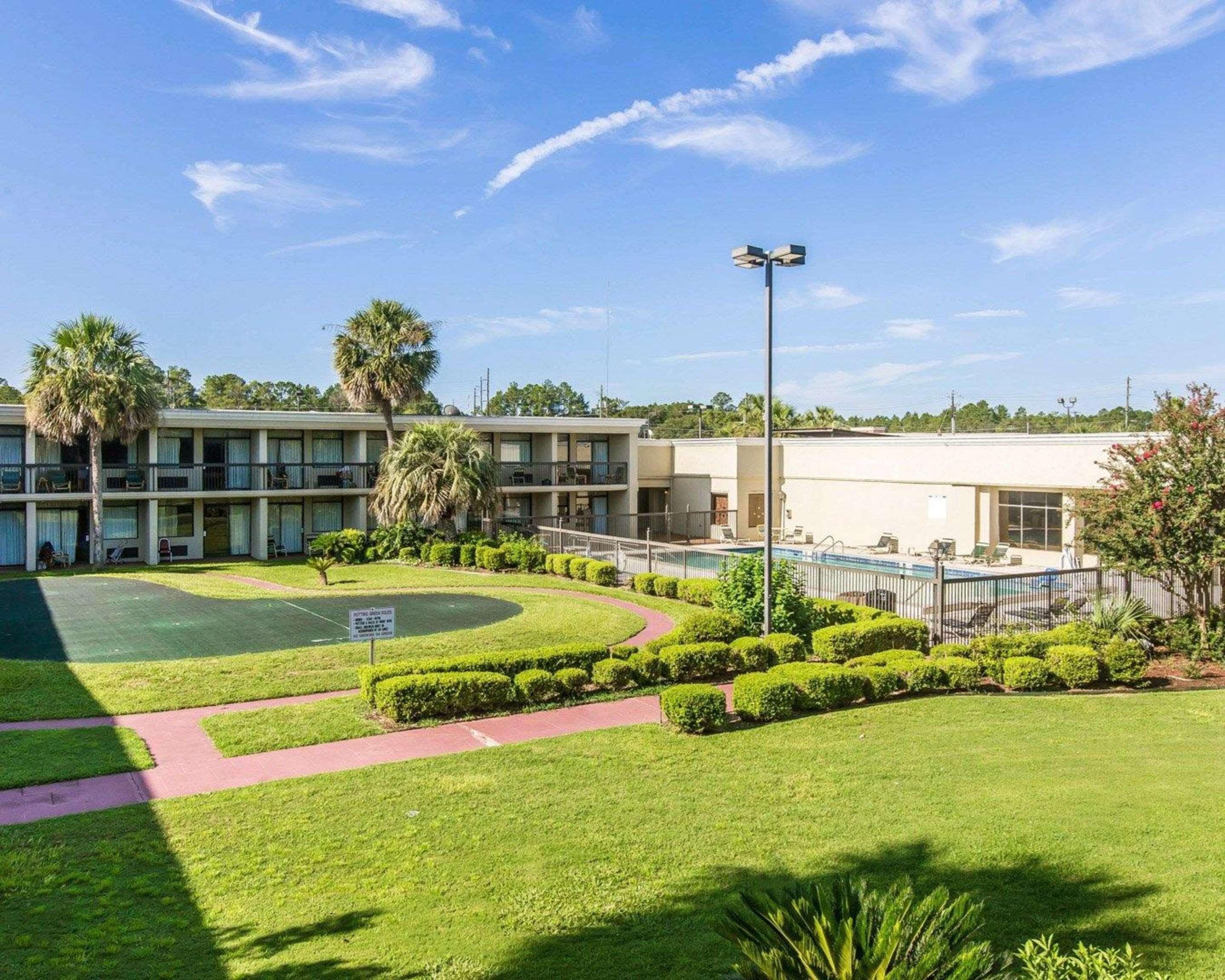 Quality Inn & Suites Waycross Exterior foto