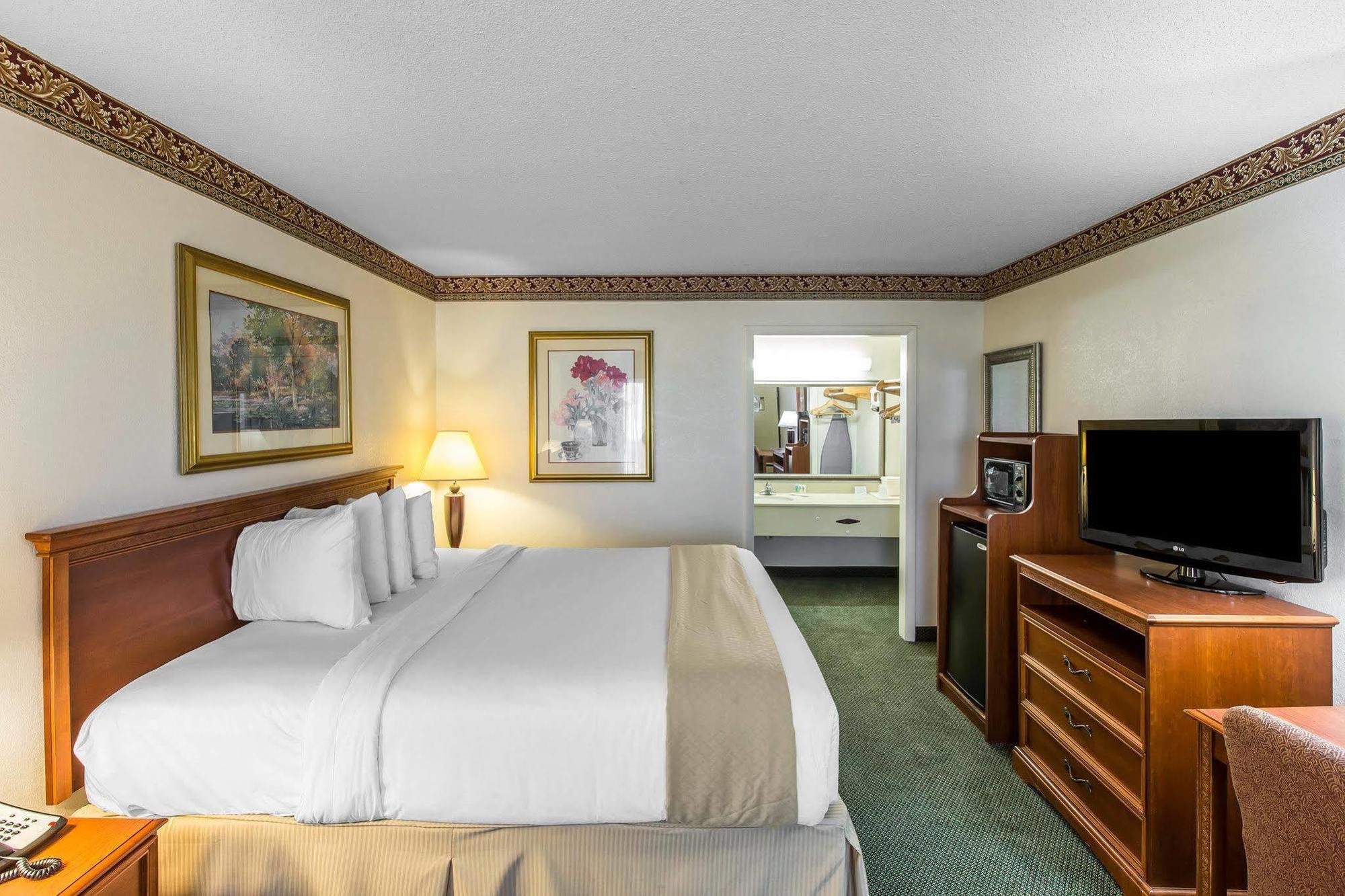 Quality Inn & Suites Waycross Exterior foto